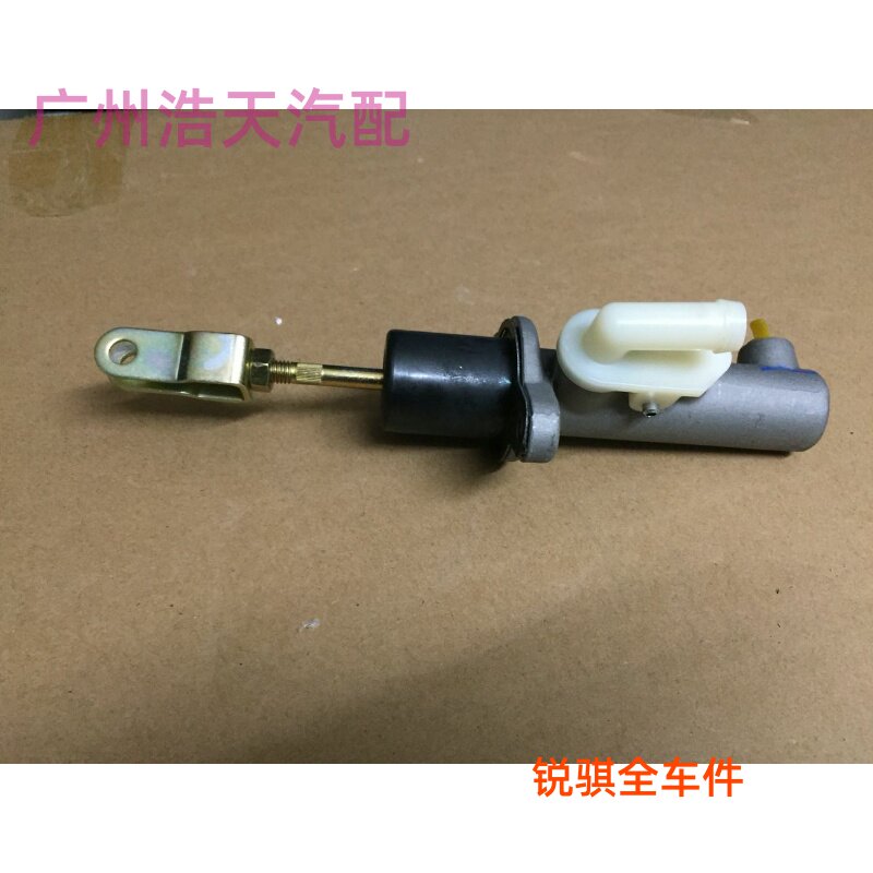 商务车面包车多功能车东风帅客御轩离合器总泵制动泵总成
