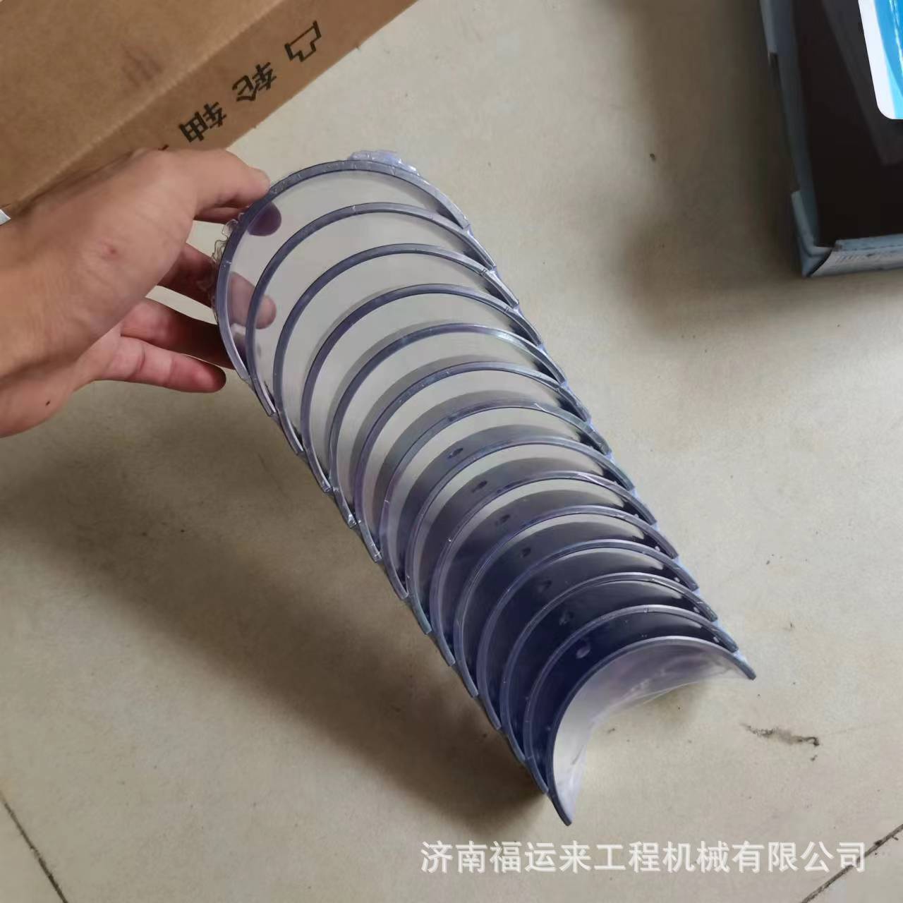 适用于 曲轴瓦61500010046潍柴WP10发动机配件曲轴前油封图片