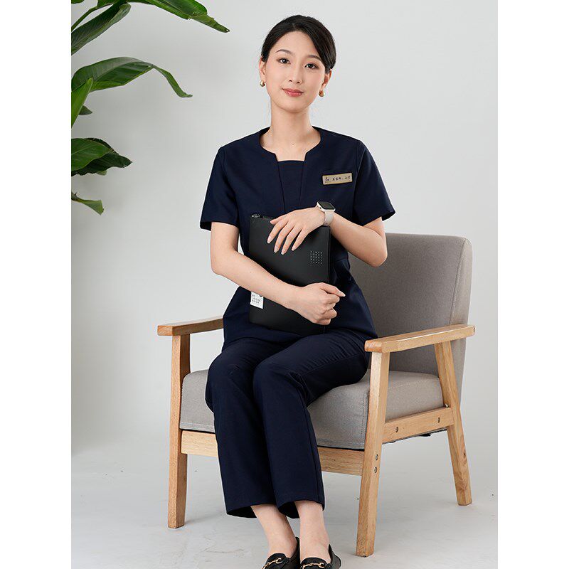白色美容师工作服女高端月子中心按摩师牙科医生护士职业套装新款
