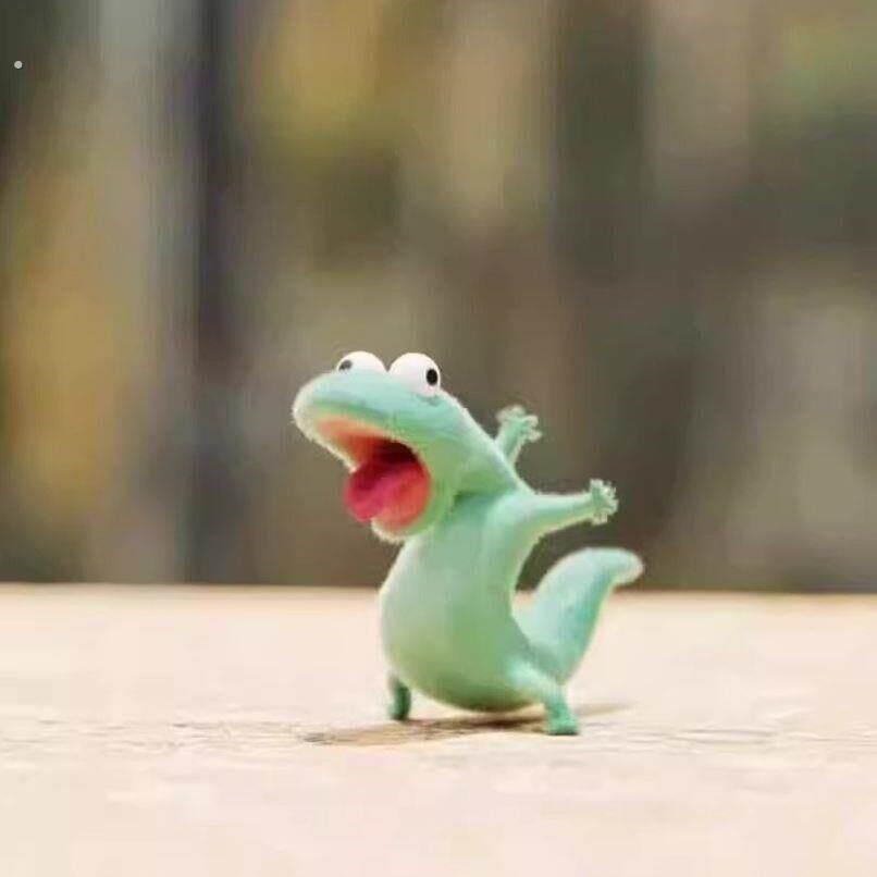 河狸会尖叫的小蜥蜴迷你桌面摆件绿色小恐龙小红书爆款送朋友礼物