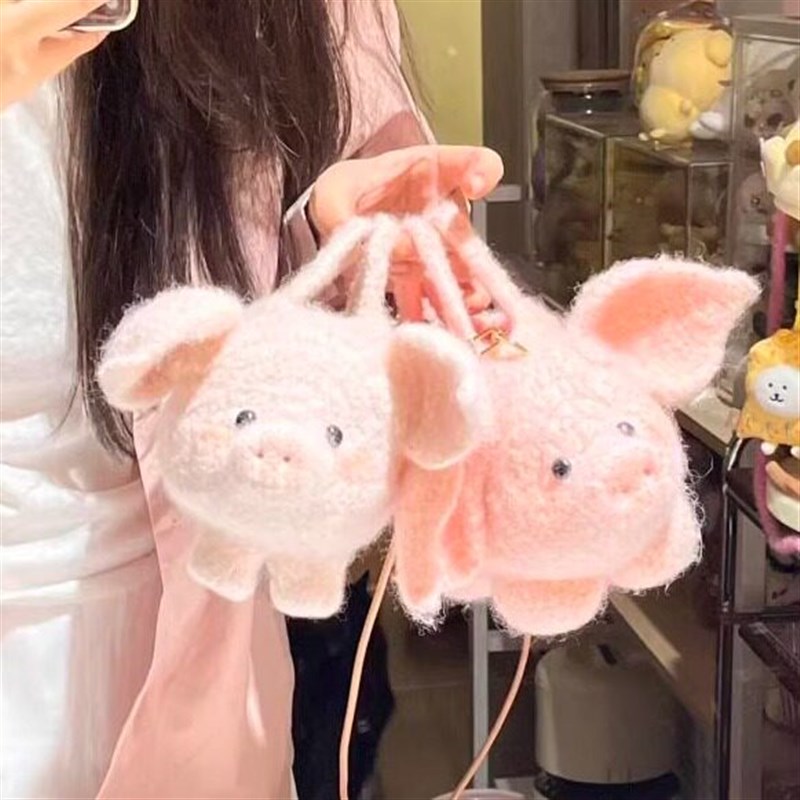 奇妙饼饼*猪你苹安*小猪存钱罐毡化包手工diy钩针编织材料包