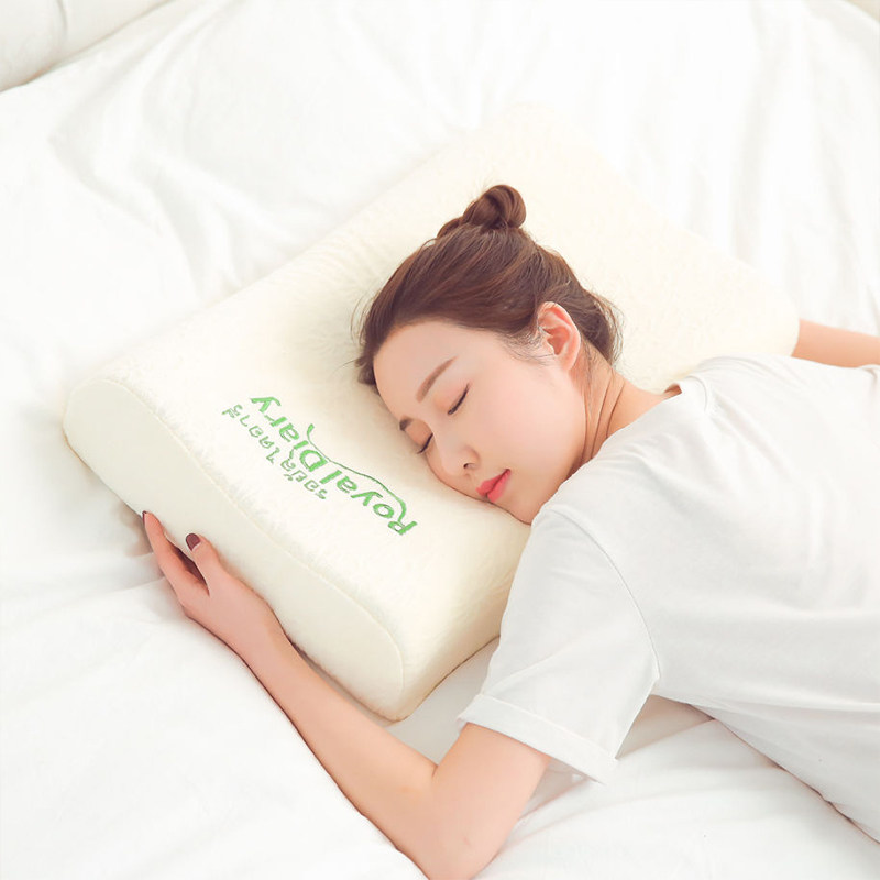 泰国乳胶枕头原装进口正品天然橡胶记忆枕芯护颈椎助睡眠睡觉专用