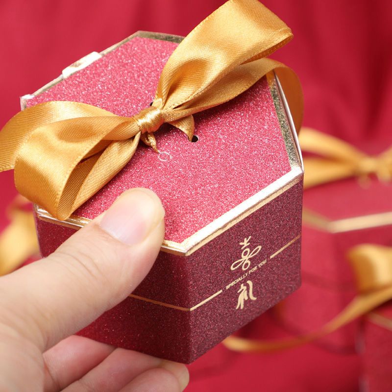 中国风喜糖盒婚庆礼盒结婚回礼礼品盒红色六边形订婚礼伴手礼套盒