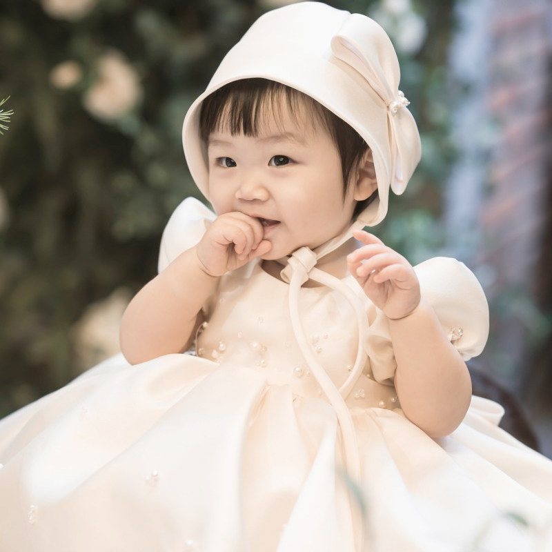 女童周岁缎面礼服宝宝白色抓周公主裙儿童主持人花童婚礼高端洋气