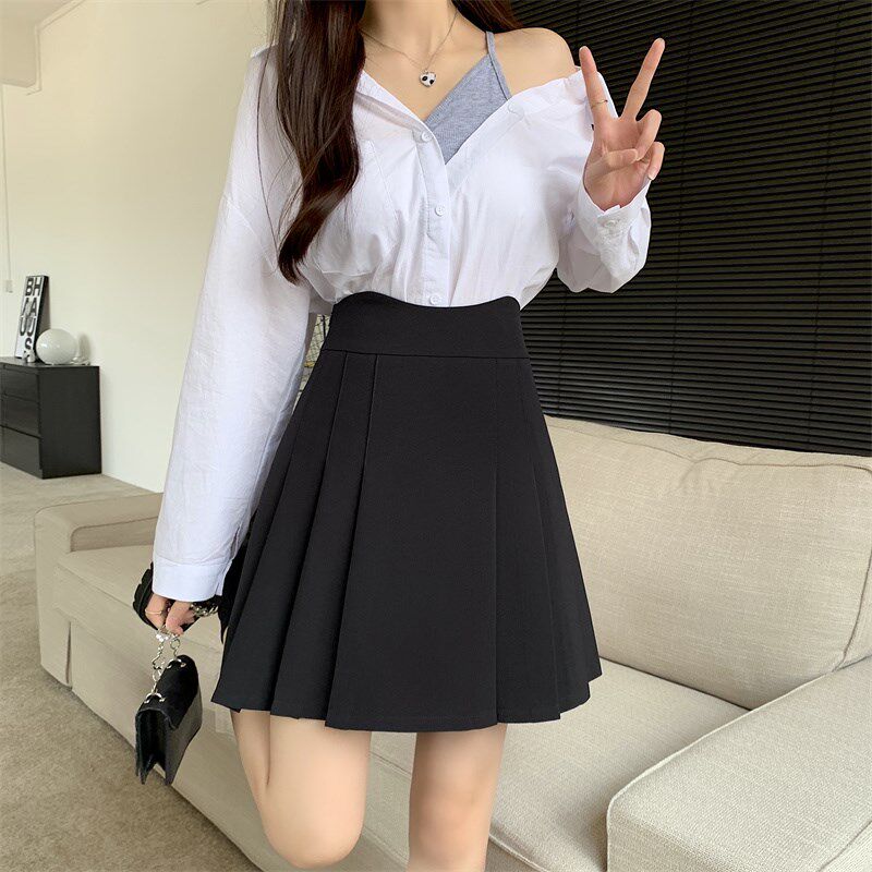 大码黑色百褶裙女v腰设计感胖mm复古高腰包臀A字短裙半身裙子秋冬