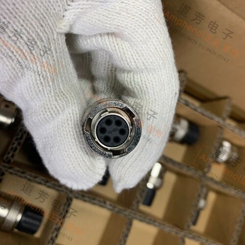 美国Amphenol新能源圆形工业连接器 6芯直插头 RT0W6106SNHEC03