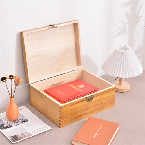 樟木收纳盒香樟木盒子实木桌面带锁首饰盒证件收纳箱字画嫁妆木箱