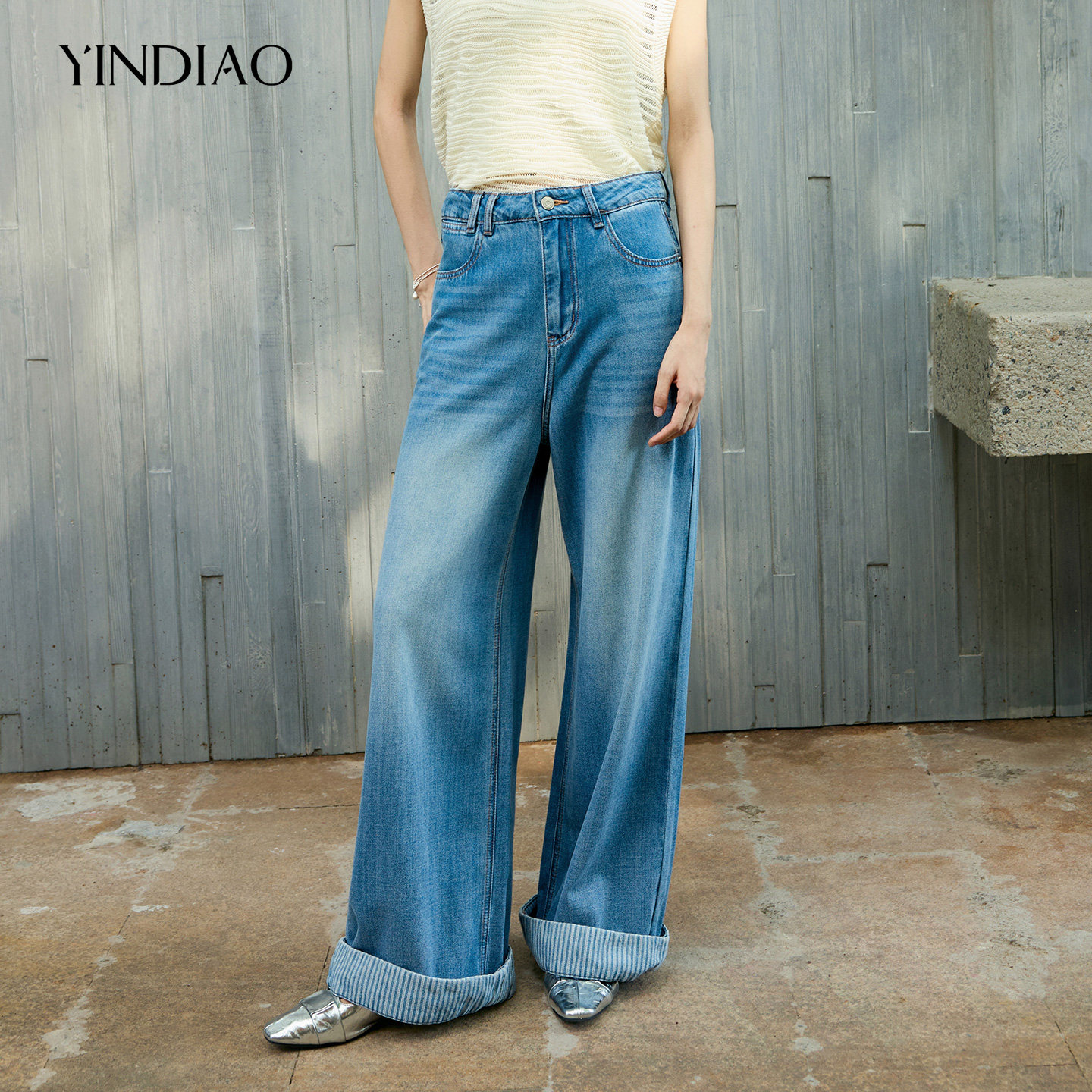 YINDIAO引调条纹卷边阔腿牛仔裤