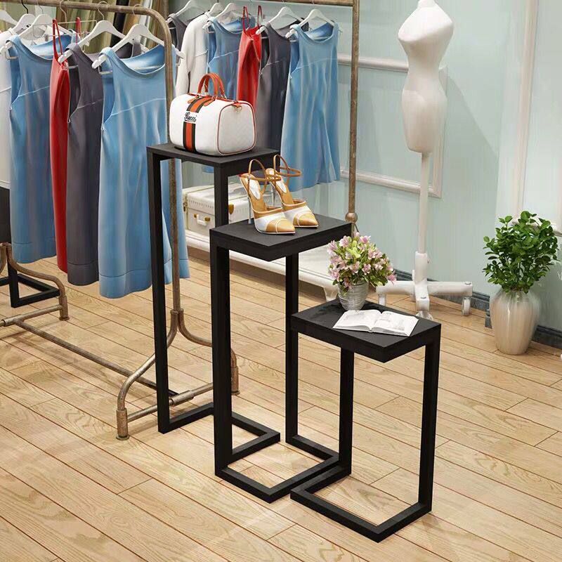 服装店橱窗展示桌包包中岛复古高低流水台组合鞋裤陈列展示架铁艺