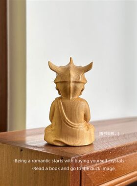 雷欧奥凸曼 闪耀的狮子之曈奥凸曼桌面实木摆件创意礼物