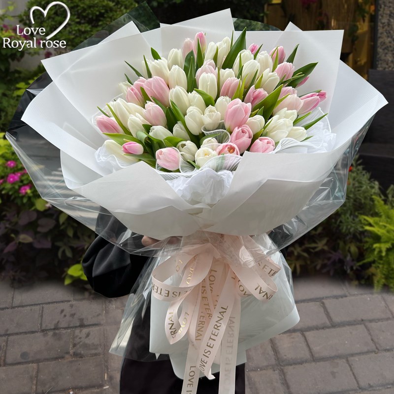 广州鲜花速递同城进口郁金香花束爱人女友闺蜜生日订花店送花上门