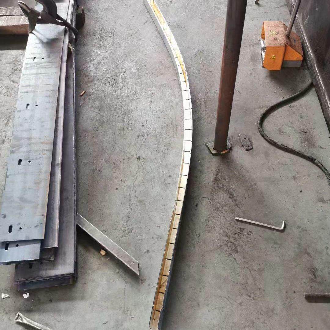 玻璃钢槽玻璃配件卡槽u型槽不凹槽玻璃钢槽镀锌嵌入式钢槽