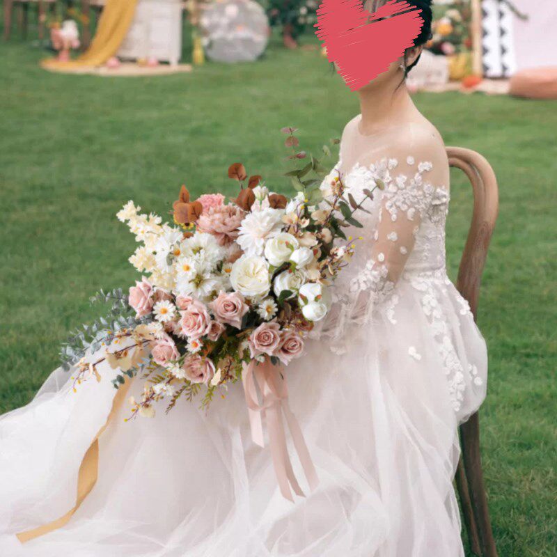欧式婚纱拍照手捧花束摄影外景新娘结婚道具仿真花艺定制玫瑰绢花