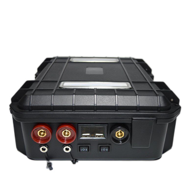 启动电源外壳强启户外12V24V汽车应急防水锂电池盒子DIY移动强起