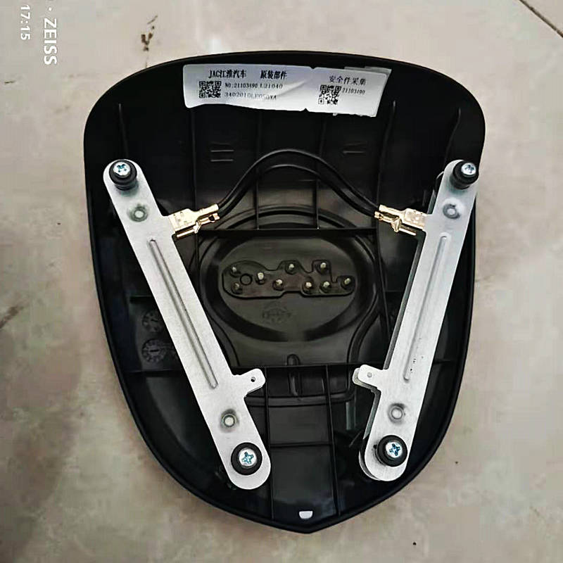 适配江淮货车转向盘 H330 V6骏铃帅铃新款多功能按键方向盘总成