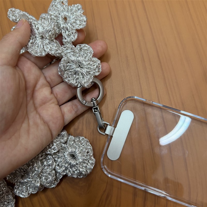 可可手工~小众设计感银丝线钩织花朵手机链背带百搭气质手机挂绳