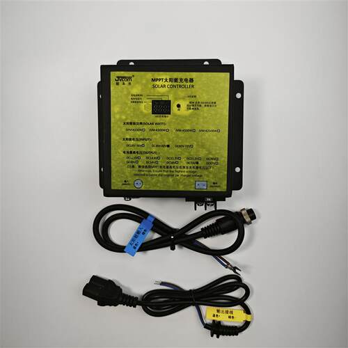 两轮/三轮专用可接36V板电动车太阳能充电器两轮/三轮48V-72V充电