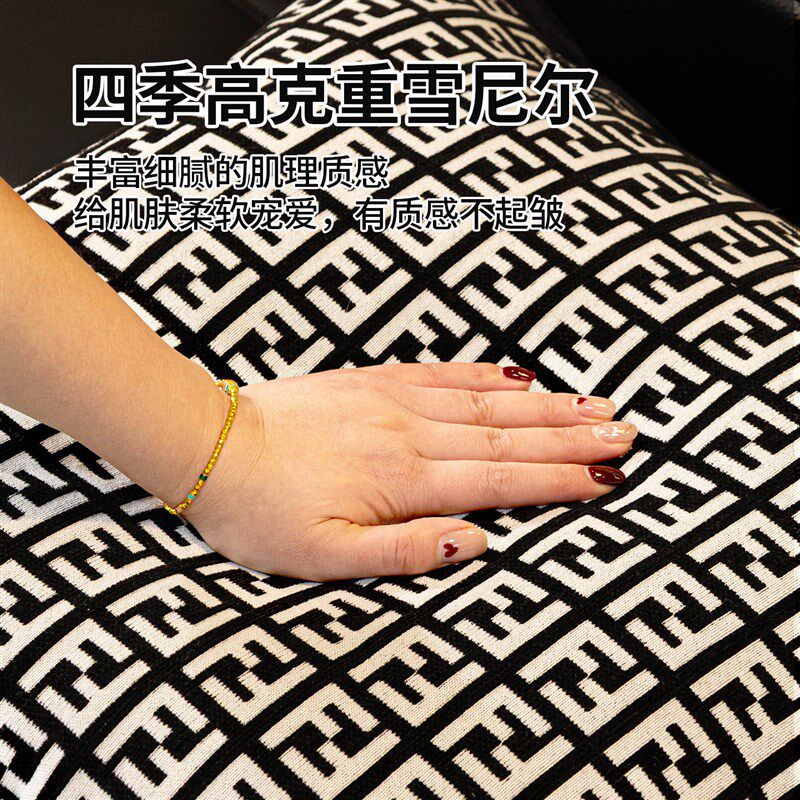 2026新款抱枕轻奢高级感客厅沙发靠枕女生睡觉专用四季通用抱枕套