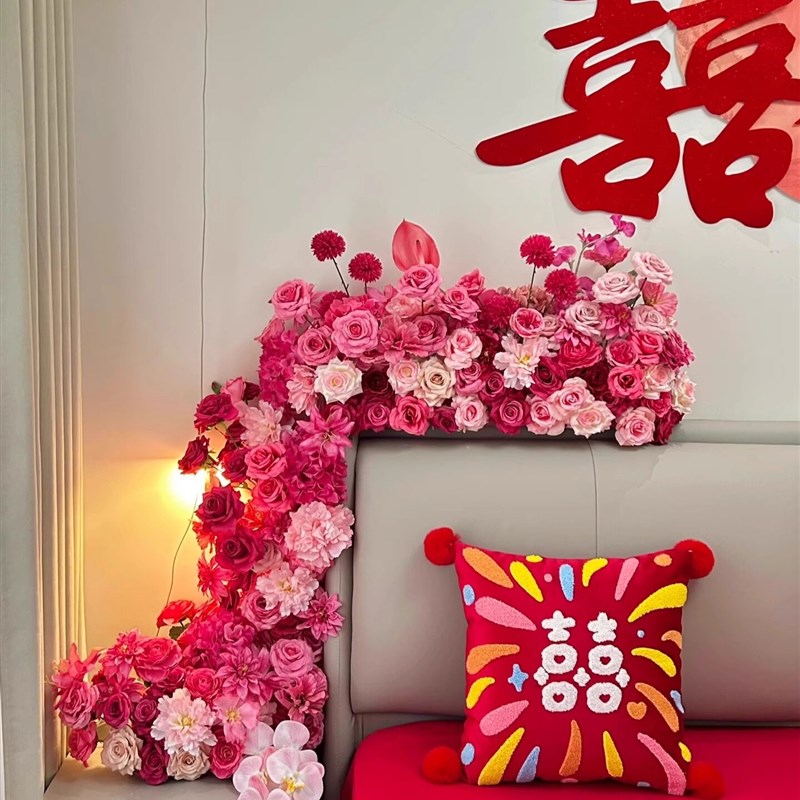 婚房氛围感布置结婚套装拉花装饰仿真花排女方卧室床头喜字蝴蝶结