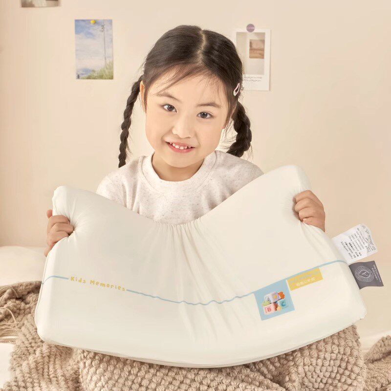 A类儿童记忆棉枕头1-3-6岁以上宝宝专用护脊枕幼儿园学生午睡枕芯