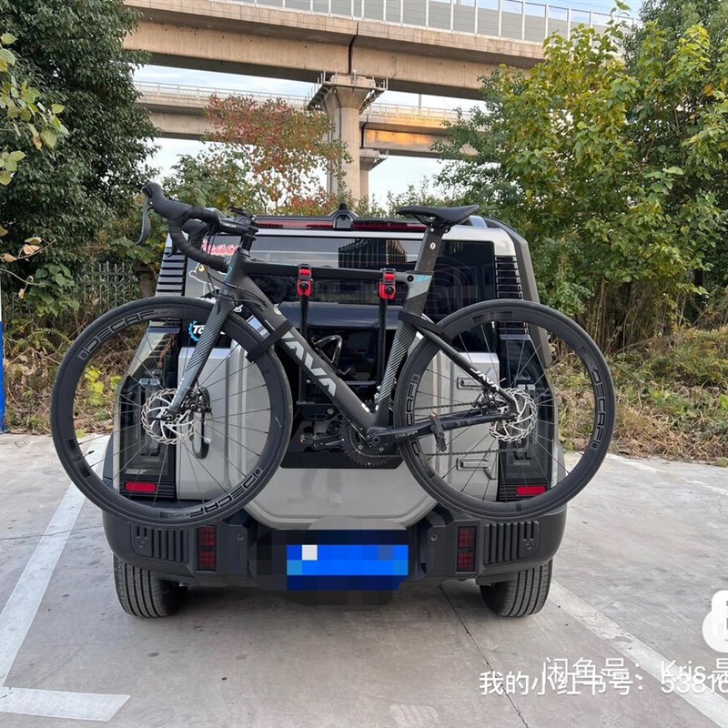 捷途旅行者山海T2备胎自行车挂架,无损安装可折叠不挡牌照和倒影