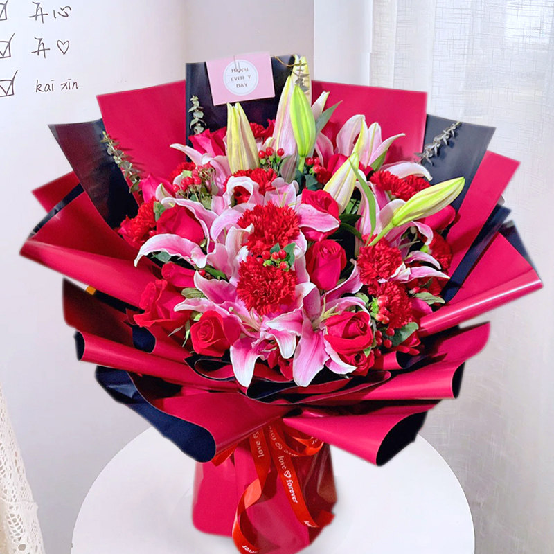 感恩节香水百合玫瑰康乃馨花束送老师北京深圳广州鲜花速递同城