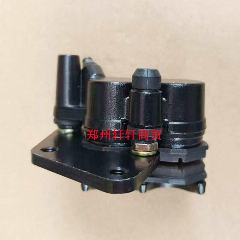 适用轻骑铃木摩托车锋彩QS125T-3-3A刹车泵QS150T-3碟刹下泵 卡钳
