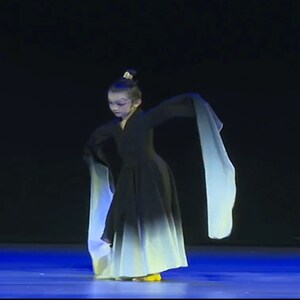 新款古典舞演出服水龙吟舞蹈服万疆水袖黑白渐变水墨飘逸中国风童
