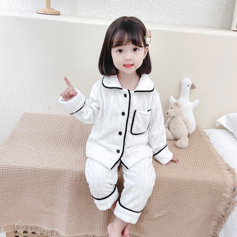 女童法兰绒睡衣白色套装保暖秋冬季儿童加绒家居服宝宝加厚珊瑚绒