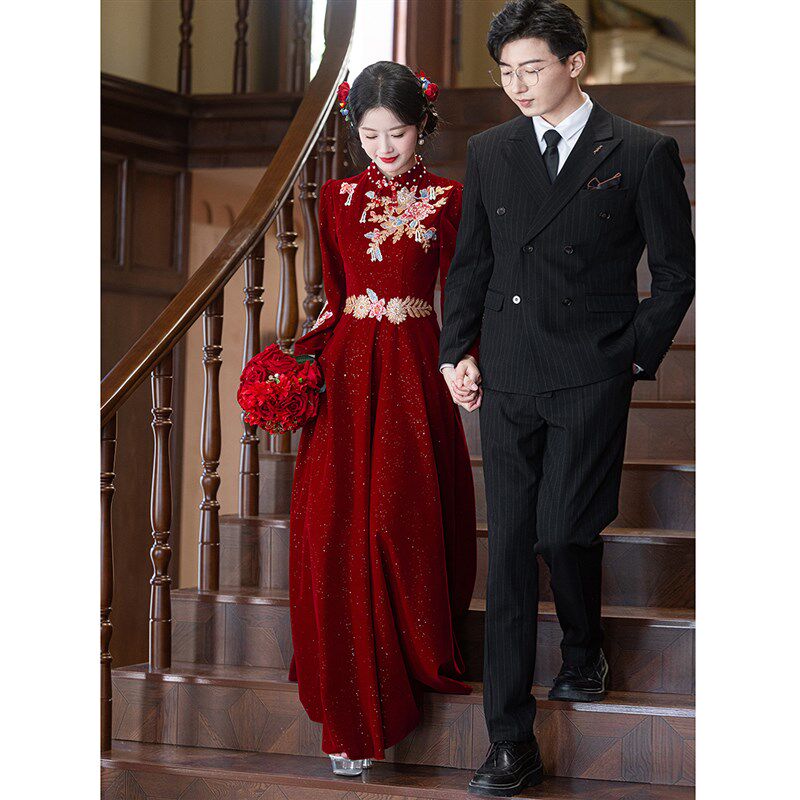 冬季敬酒服新娘2024新款高级感酒红色结婚旗袍女新中式国风喇叭袖