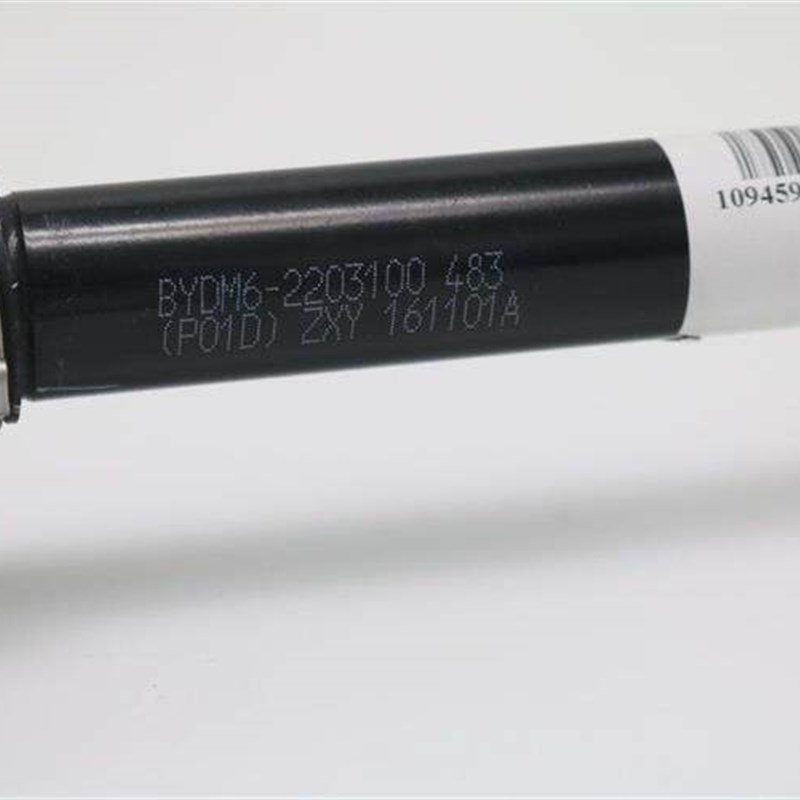 适用于比亚迪M6半轴总成 M6前半轴 变速箱传动轴 M62.4配件