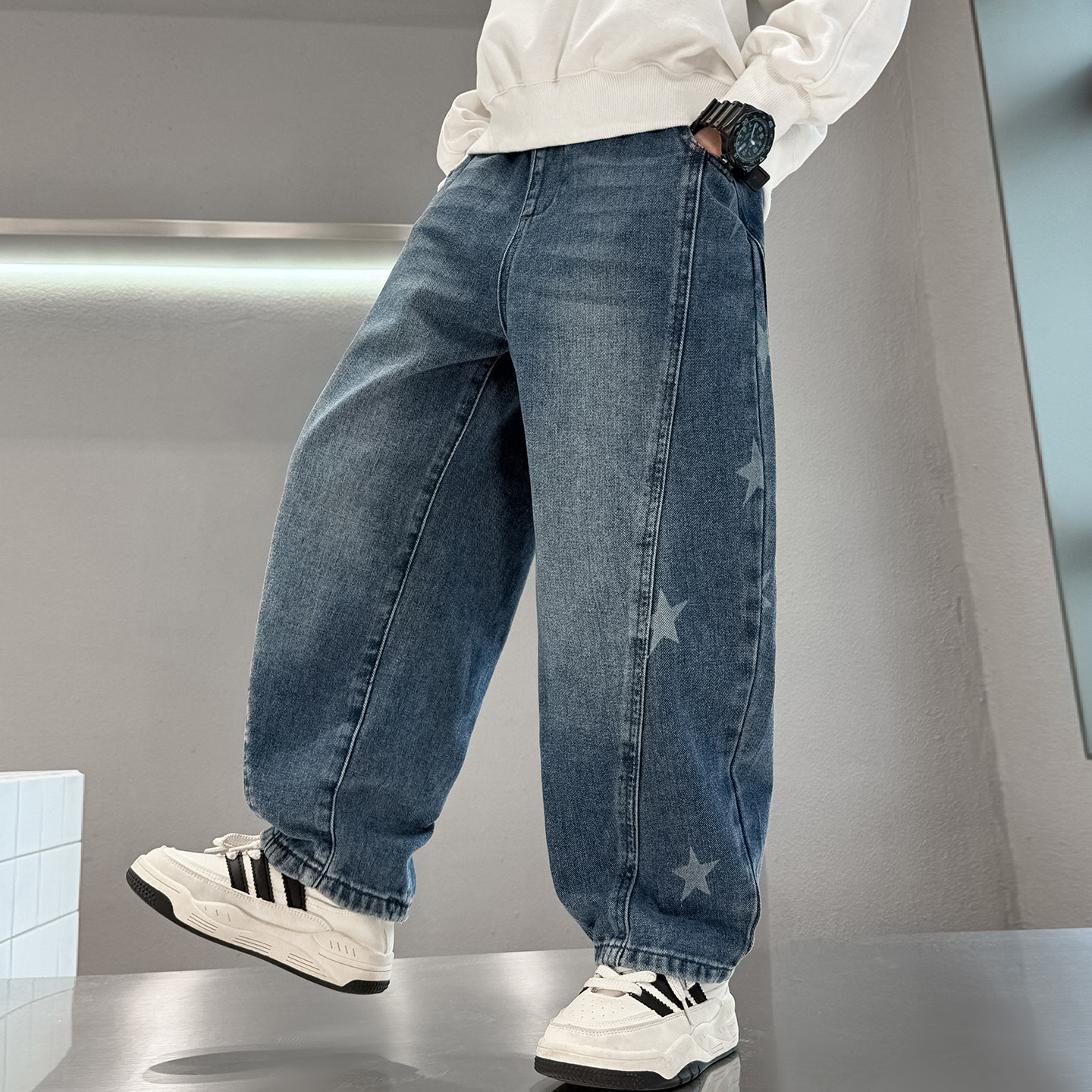 儿童装男童春装裤子2026新款春秋款中大童长裤春季男孩直筒牛仔裤