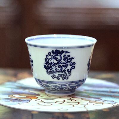 景德镇青花瓷手绘龙纹功夫茶杯