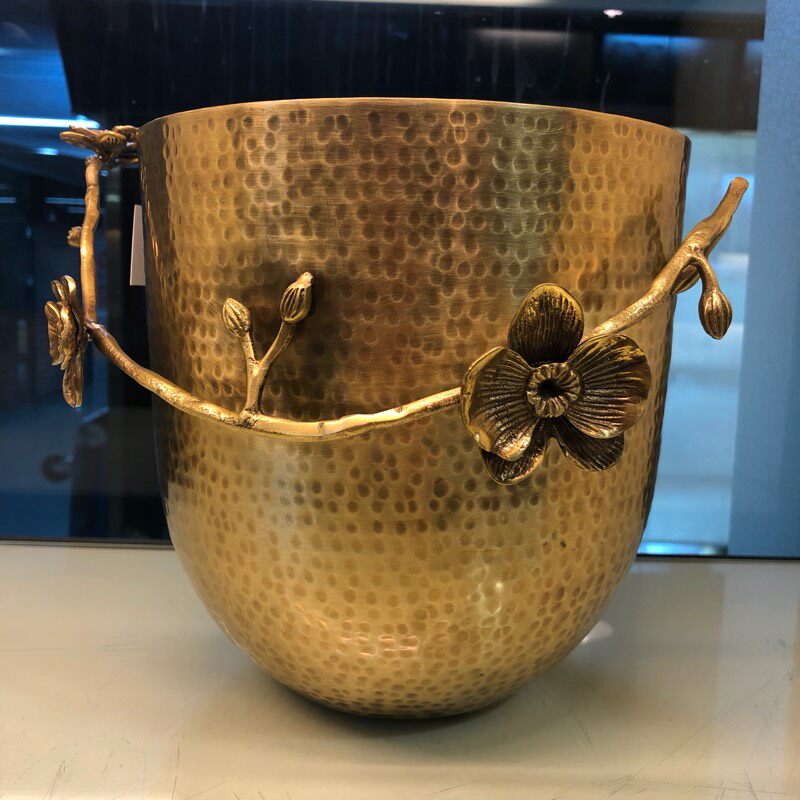 北欧手锤纹花瓶复古客厅玄关花器高端黄铜工艺装饰品样板间摆件