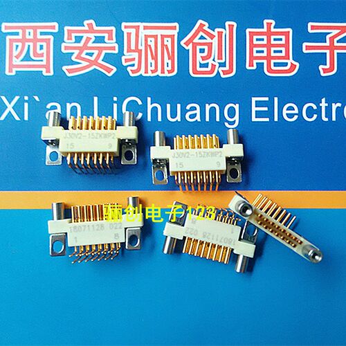 J30V2-15ZKW J30V2-15ZKN J30V2-15TJ J30V2连接器15针头座接插件