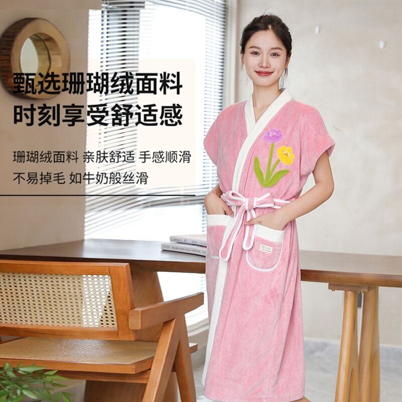 2024年春季女款无袖系带浴袍浴裙