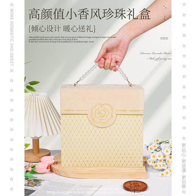 2026新款母亲节礼物送妈妈婆婆实用高档长辈女老师生日丝巾礼盒装