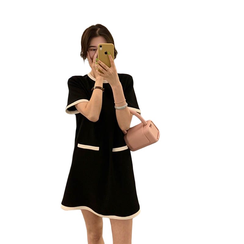孕妇冰丝连衣裙夏天短袖矮小个子针织法式复古赫本风打底小黑裙薄