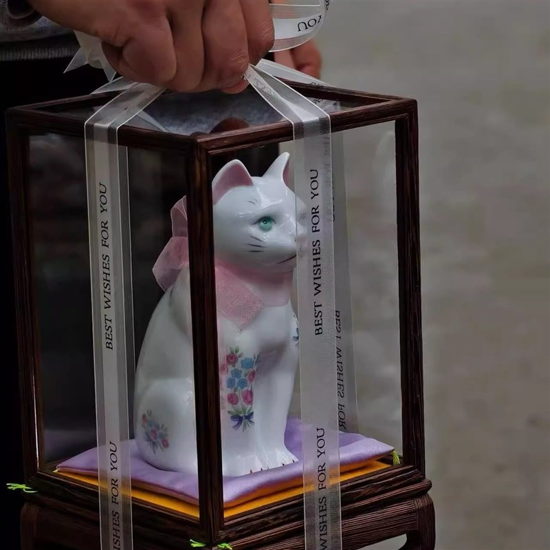 原创陶瓷招财猫摆件店铺开业礼品家居装饰招财摆件创意礼物送闺蜜