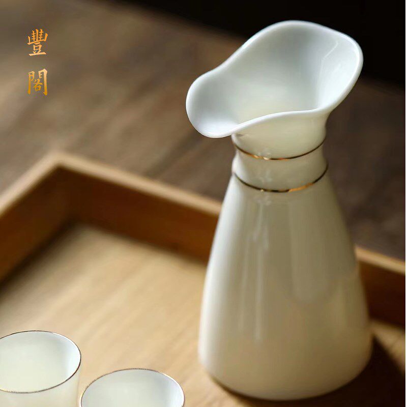 白酒杯套装羊脂玉瓷家用陶瓷分酒器中式仿古酒具套装清烈酒杯高档