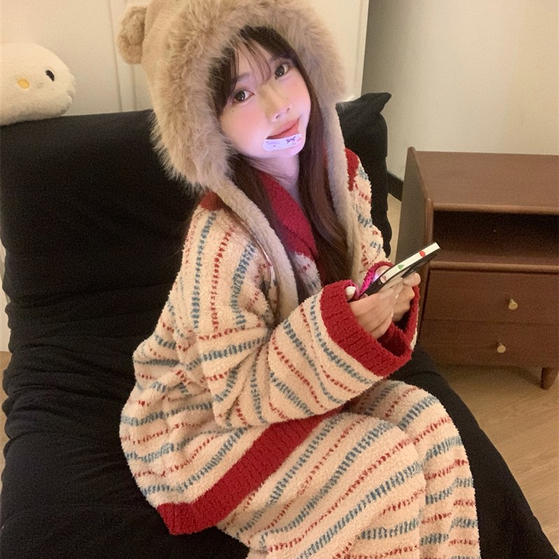 红色覆古条纹半边绒大码睡衣女冬季新款加绒加厚本命年家居服套装