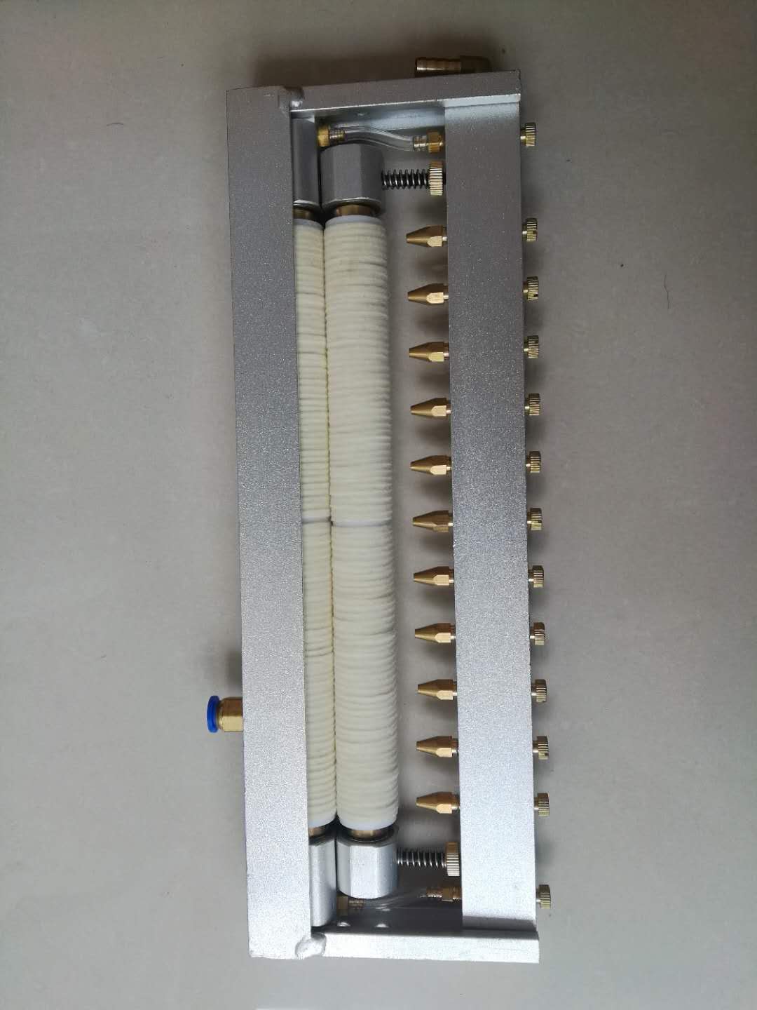 冲床双面给油机滴油器可调式冲床涂油机羊毛轮滚轮羊毛毡滴油装置