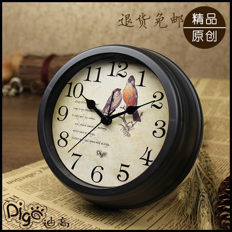美式客厅座钟欧式复古老式闹钟小时钟创意钟表小型桌面摆件厨房钟