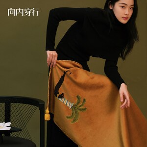 向内穿行高克重锦狐绒流苏双面轻奢黑猫毛毯沙发毯秋冬午睡披肩毯