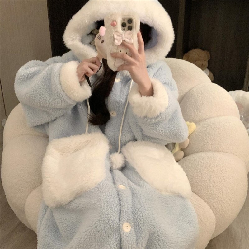 大码珊瑚绒睡袍女保暖秋冬季加厚睡衣套装2024新款毛绒连帽家居服