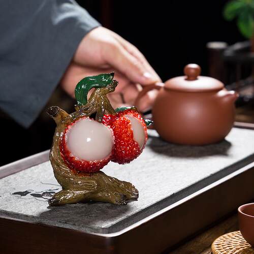 变色荔枝茶宠可养高端茶桌摆件茶盘精品小茶玩泡茶台装饰茶具配件