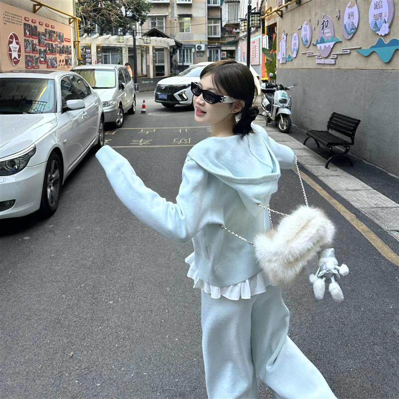 范吸吸/氛围毛毛双肩/女士背包黑色毛绒双肩包