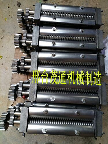 各型压面刀切面刀面条刀具刀头压面机配件定做各型面刀异型压辊