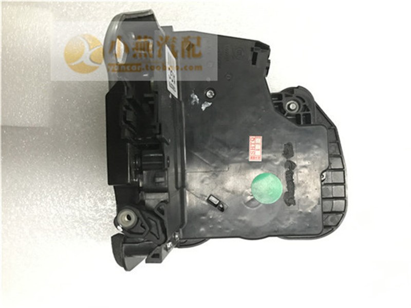 适用于凯迪拉克XTS XTS CT6 威朗 昂科威 车门锁块中控锁执行器
