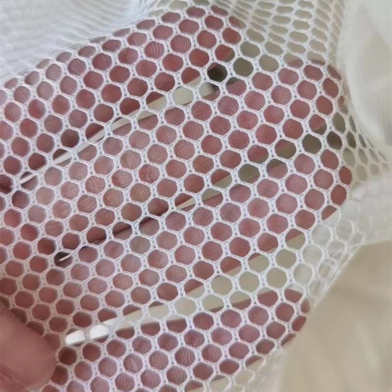 定制六角圆孔尼龙网布水产养殖网箱网围拉网鱼苗水花育苗箱网擡网